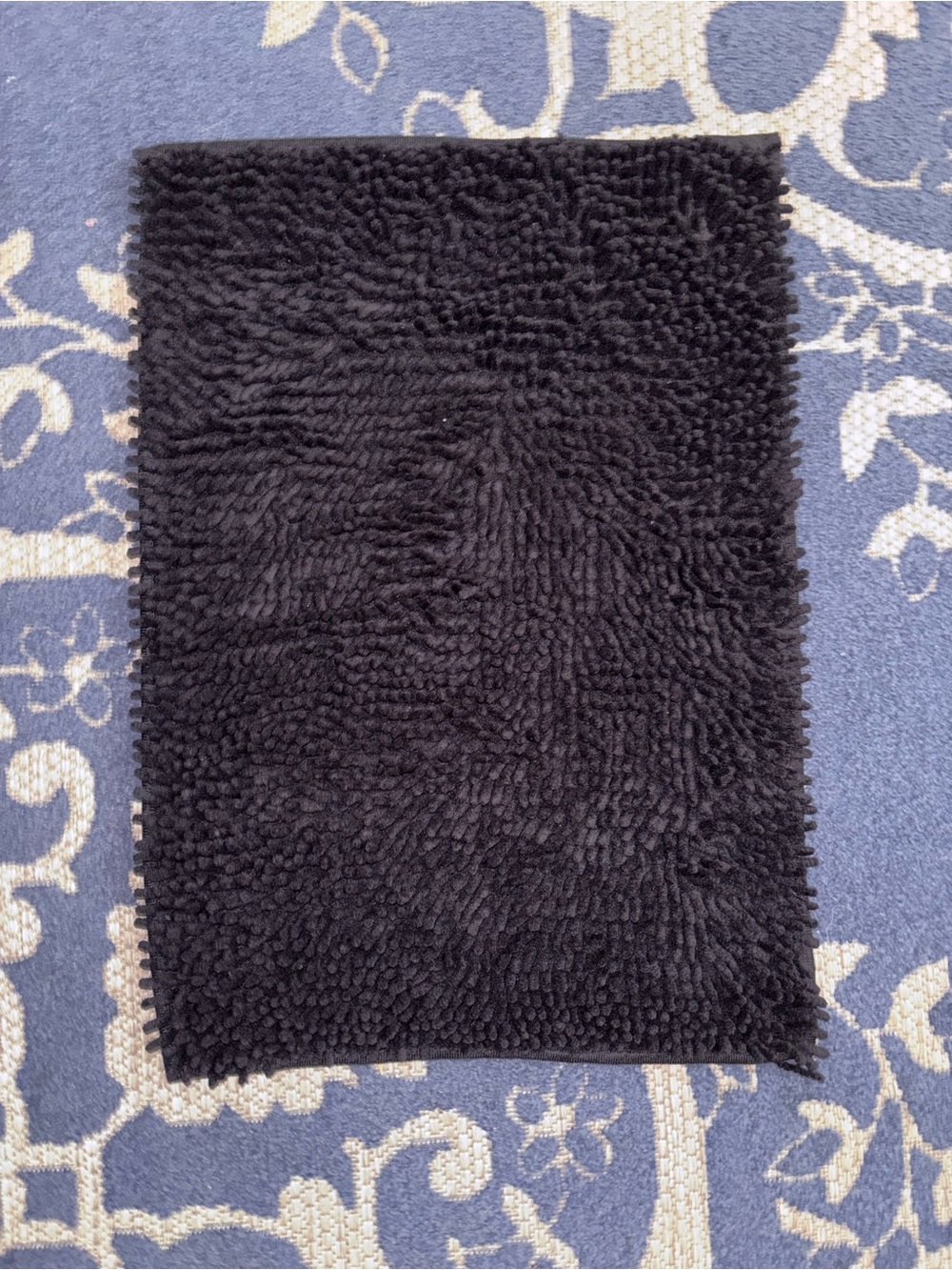 Plush Black Chenille Bath Rug - Unbranded